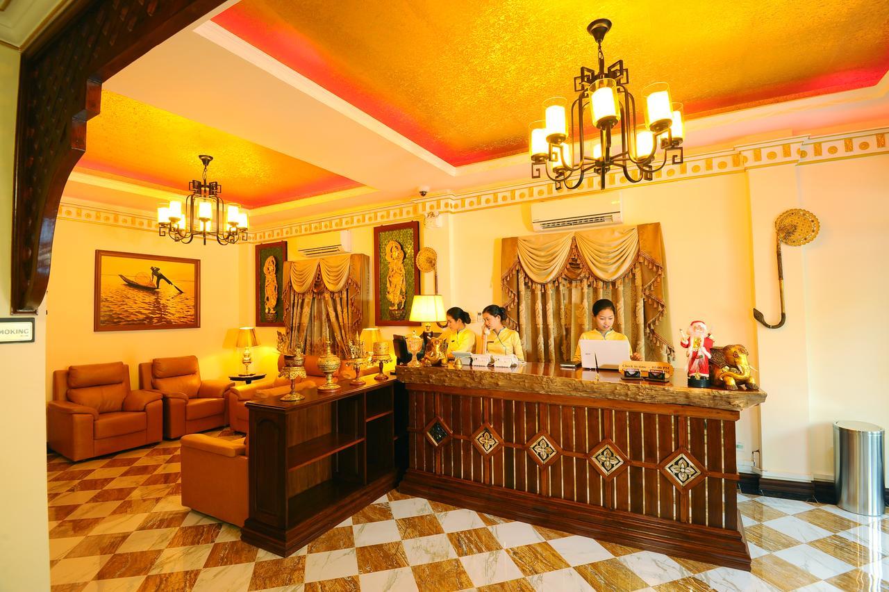 Union Square Hotel Yangon Exterior foto