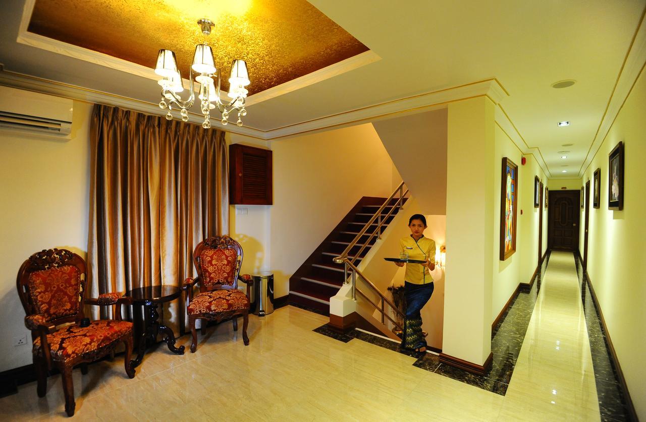 Union Square Hotel Yangon Exterior foto